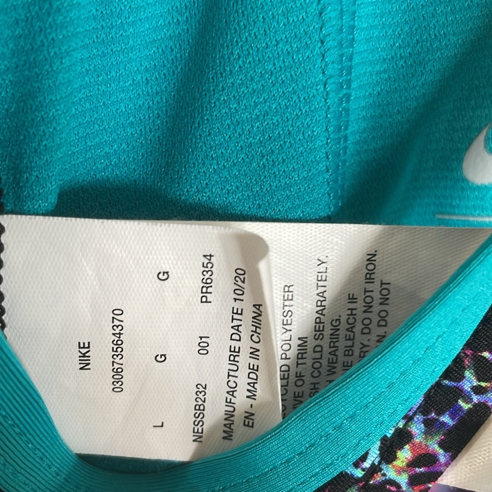 Nike Neon Leaf Racerback Top - Picture 6 of 7